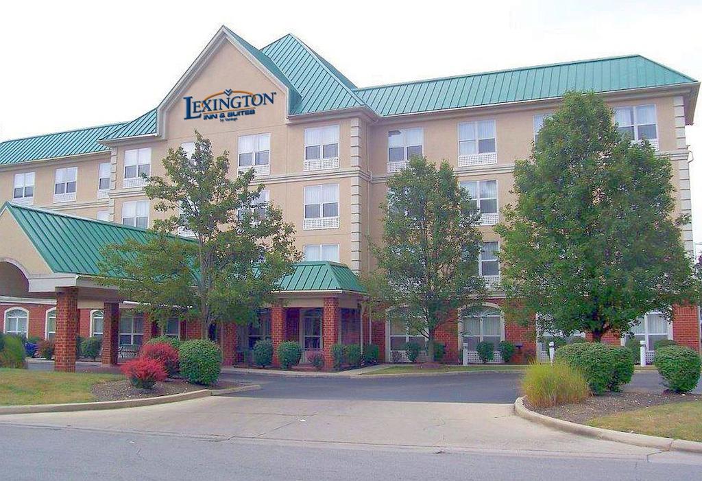 Lexington Inn & Suites Columbus-Polaris Exterior photo